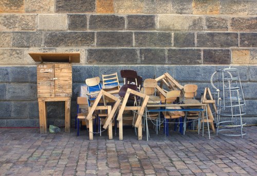 Pricing options for different skip sizes in Marylebone